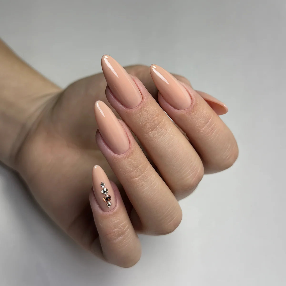 FROSTED PEACH
